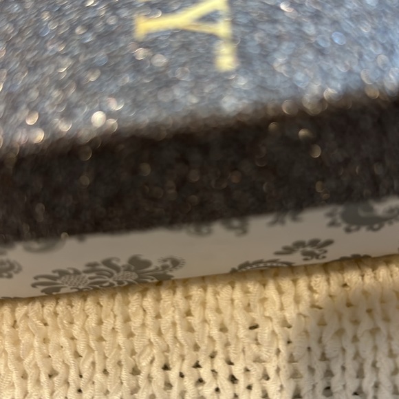 Ellen Tracy Faux pearls - costume jewelry - 3 piece - Brand New - never worn - Picture 5 of 6